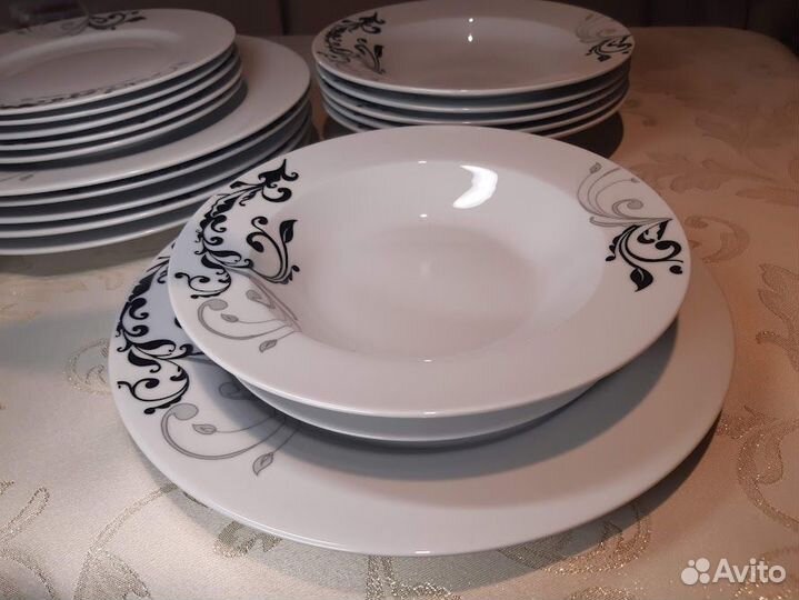 Сервиз обеденный Sicilia Bekker 18 предметов