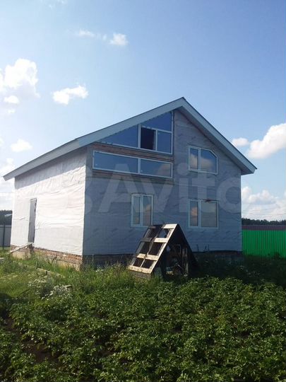 Дом 160 м² на участке 9 сот.