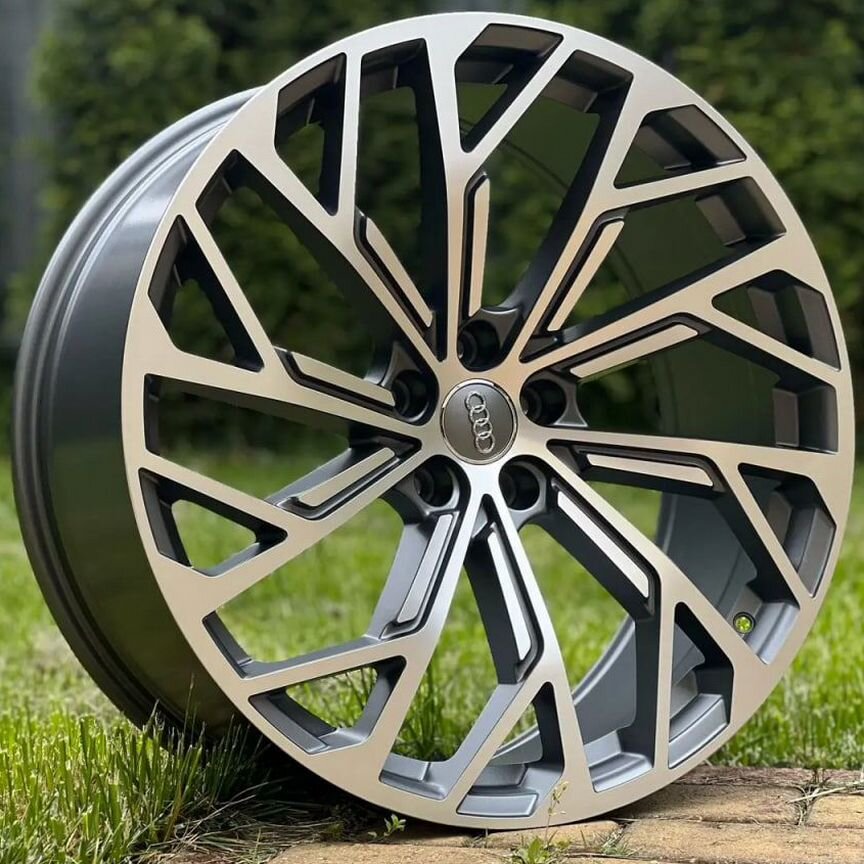 Литые диски Audi 8.5×R19 5×112