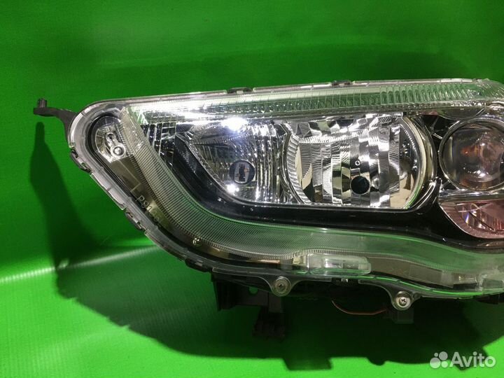 Фара левая ксенон Mitsubishi ASX
