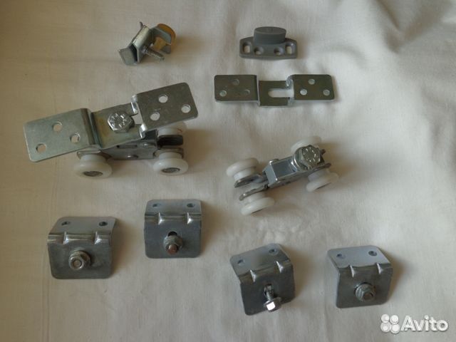 Ролики для раздвижных межкомнатных дверей, шкафов