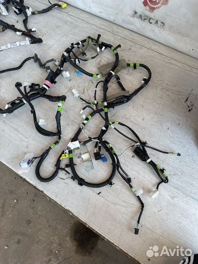 Lexus RX4 Проводка салона левая