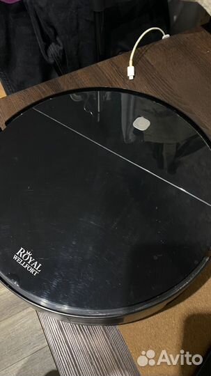 Робот пылесос