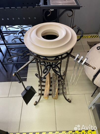 Пт003 Подставка кованная под крышку тандыра 36*75