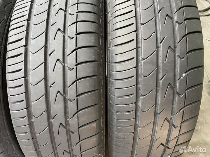 Toyo Tranpath MPZ 215/70 R16