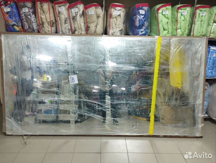 Зеркало настенное