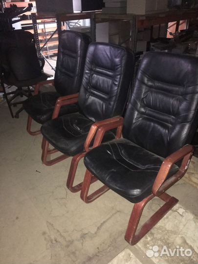 Кресло руководителя / для переговоров