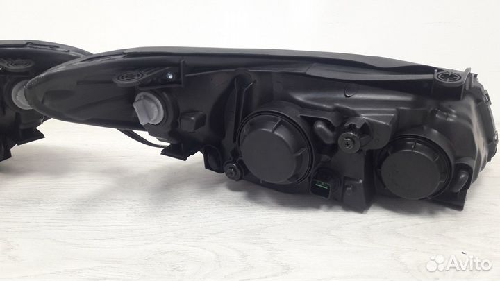 Фара передняя Hyundai Elantra HD 2007-2010 год