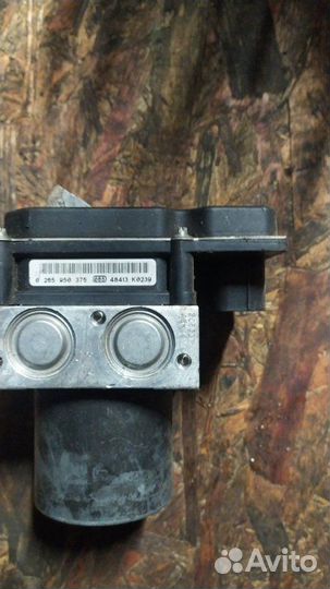 Блок abs Bmw 5 E60 M54B30 2005