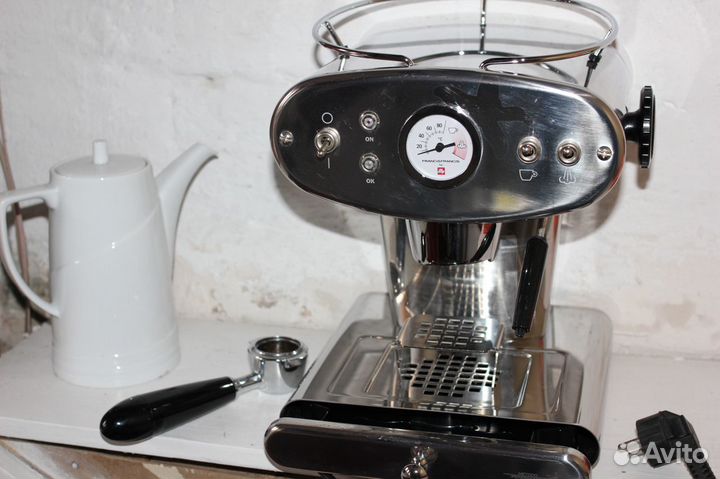 Кофемашина Illy X1 MIE