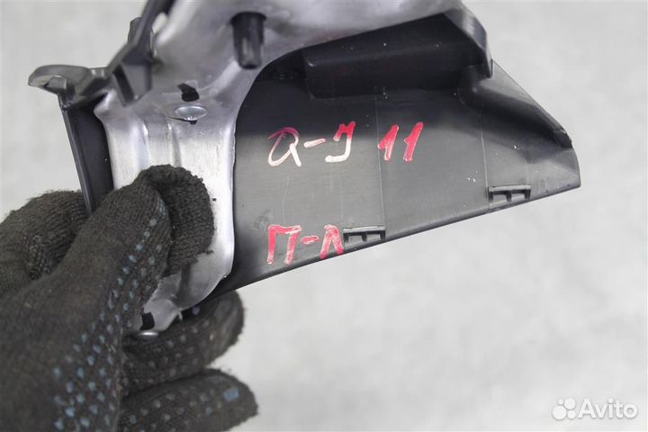 Внутренняя часть ручки двери Nissan Qashqai J11