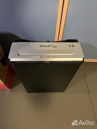 Новый уничтожитель бумаг Шредер HSM Shredstar S5