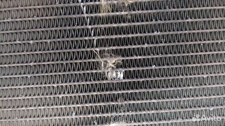 Радиатор охлаждения двигателя BMW 3 E90, E91, E92, E93, 2006