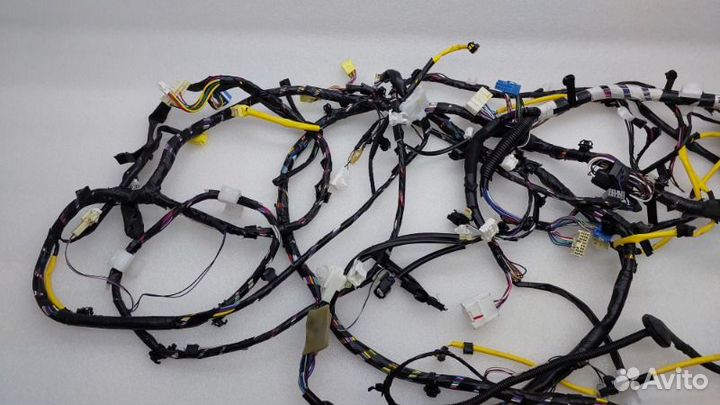 Проводка салона Mitsubishi Outlander GF2W 4B11