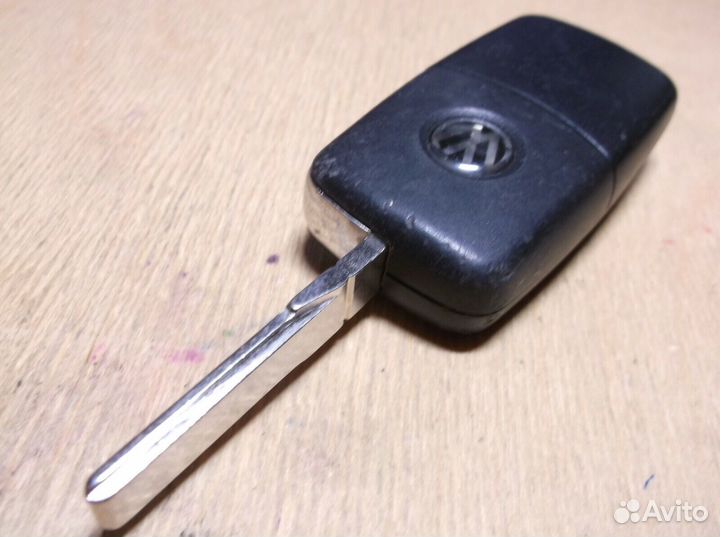 5K0 837 202 AD выкидной ключ VW Polo 3 кнопки