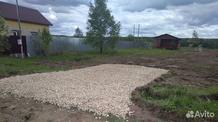 Заезд на участок. Въезд. Въездная группа