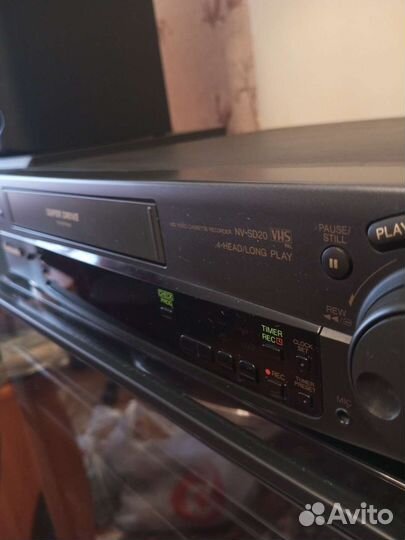 Видеомагнитофон Panasonic