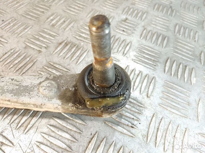 Рычаг задний поперечный правый Lexus Ls 2006-2017