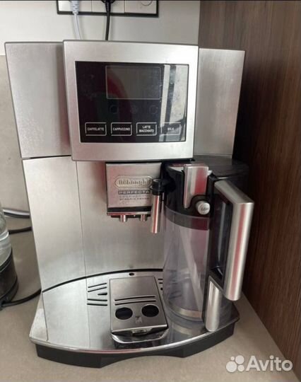 Кофемашина Кофемашина Delonghi esam 5600