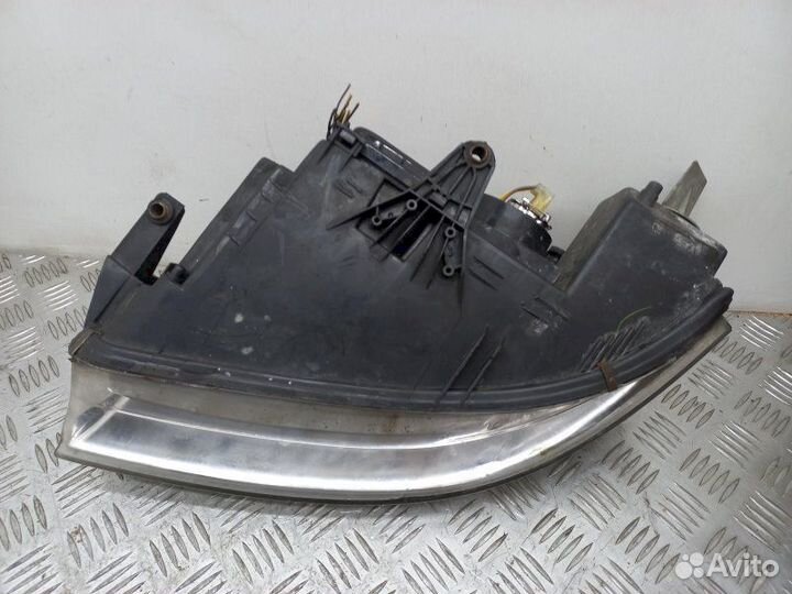 Фара 4411180R Volkswagen Passat 5/B5+ (1996-2005)