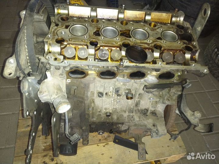 Двигатель Volvo s40 2.0L B4204T3 на запчасти