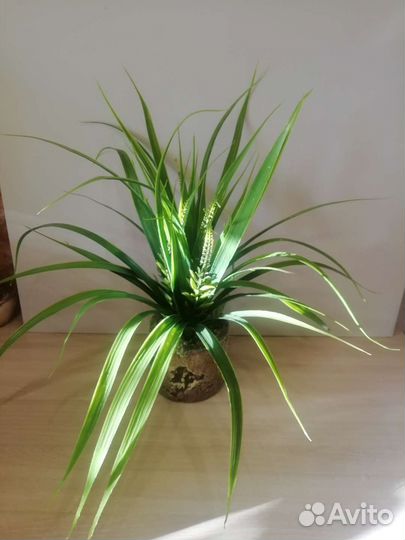 Цветок искусственный