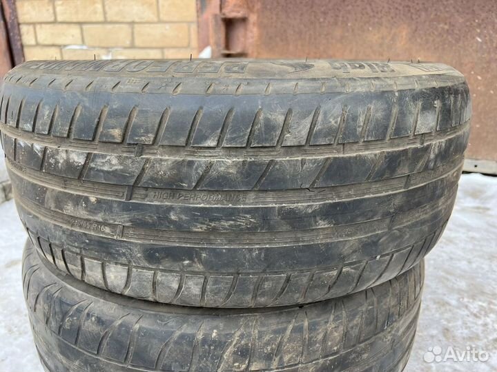 Tigar High Performance 215/55 R16