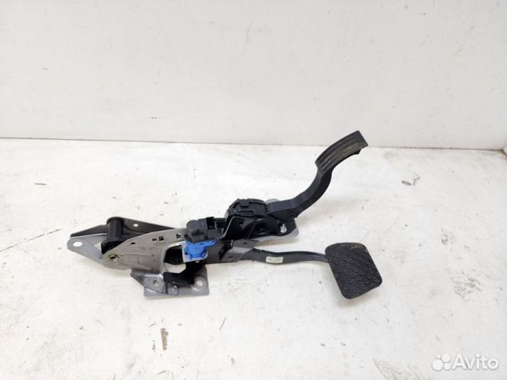 Педаль газа Mazda 3 BL 2008-2012