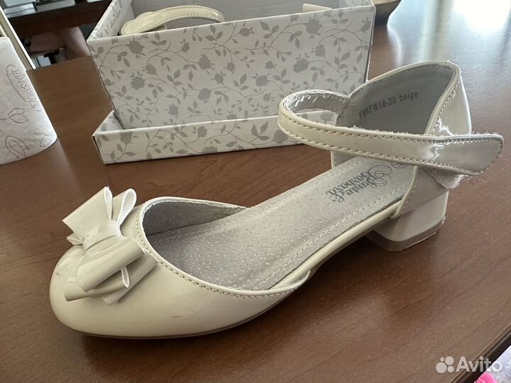 Туфли для девочки