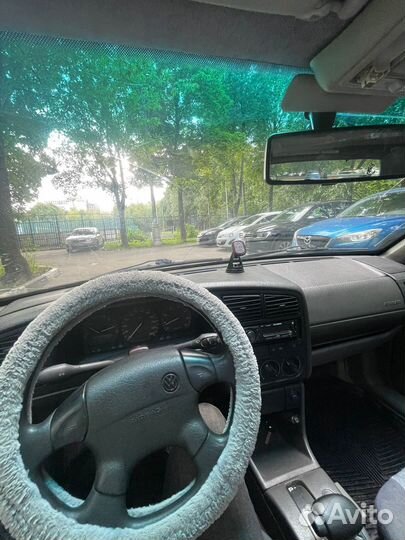 Volkswagen Passat 2.8 AT, 1994, 200 000 км