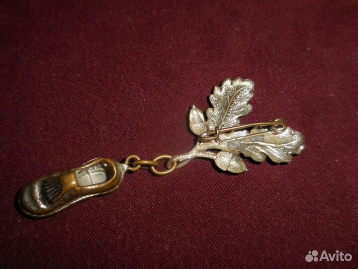 Охотничьи значки на шляпу Германия Австрия (1)