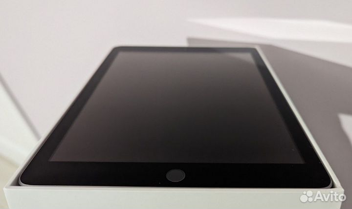Планшет Apple iPad 32GB Wi-Fi Space Grey