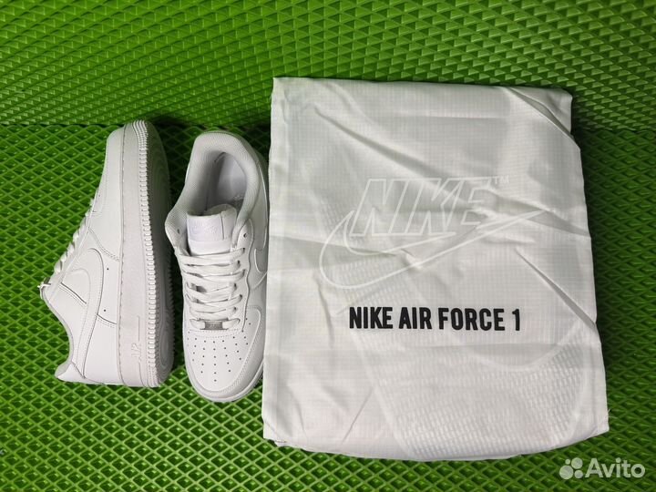 Кроссовки Nike Air Force 1 LOW белые