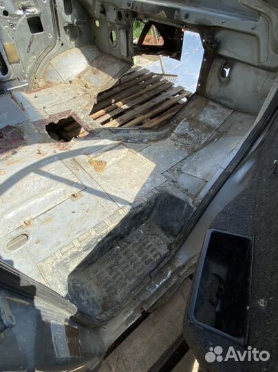 Кабина на Валдай