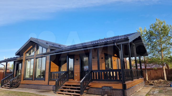 Дом 141 м² на участке 8 сот.