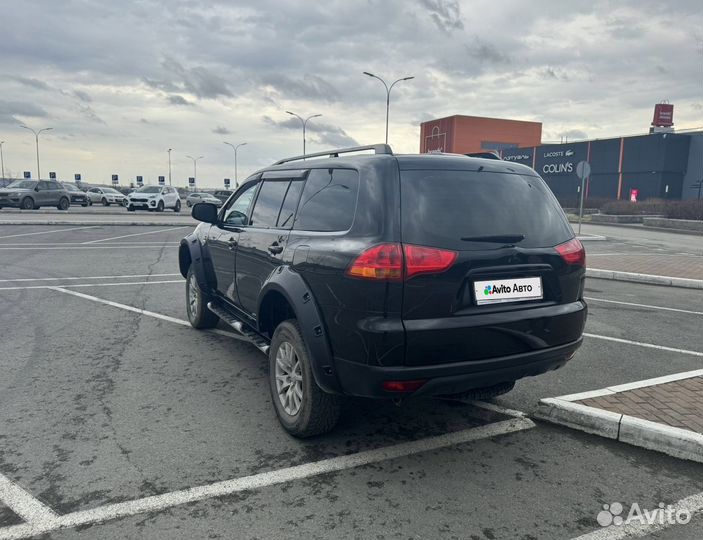 Mitsubishi Pajero Sport 2.5 AT, 2013, 97 000 км