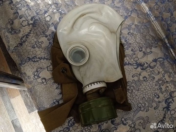 Противогаз