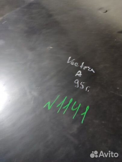 Капот Opel Vectra A хетчбек 1.6I C16NZ 1992