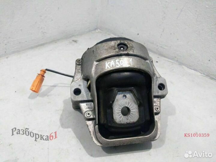 Подушка двигателя audi A4 B8 Левая