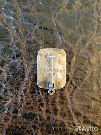 Значок Ленинград серебро 925