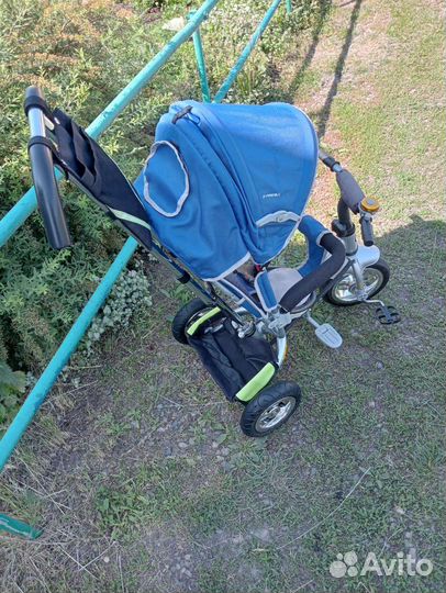 Детский трех колесный велосипед коляска