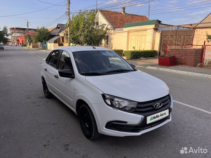 LADA Granta 1.6 МТ, 2021, 100 000 км