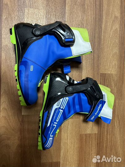 Лыжные ботинки spine concept skate nnn