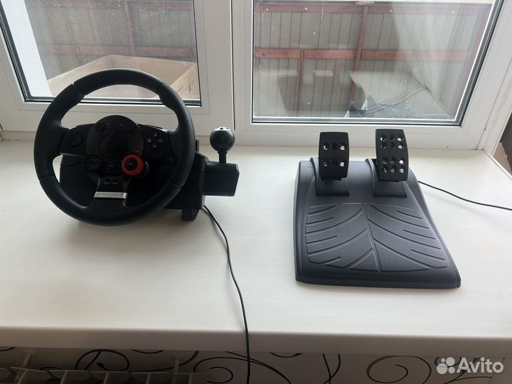 Игровой руль Logitech Driving Force GT