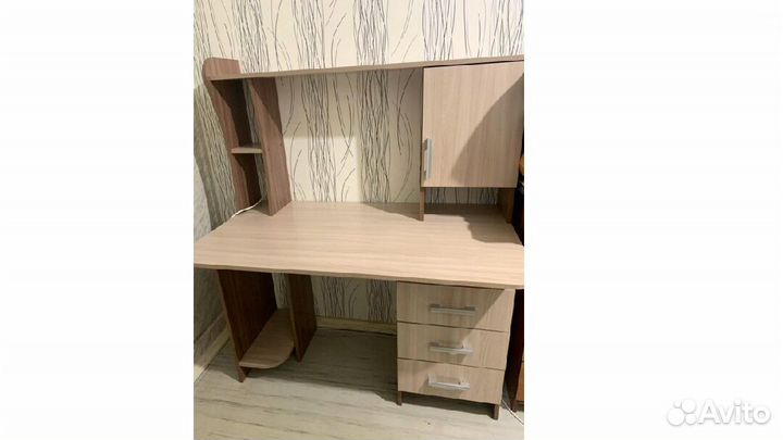 Компьютерный стол № 5 Шимо