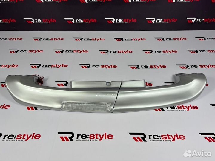 Спойлер Toyota Land Cruiser 105 S1557