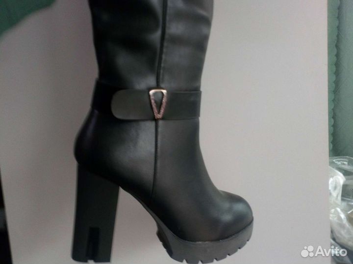 Сапоги женские,размер спросите