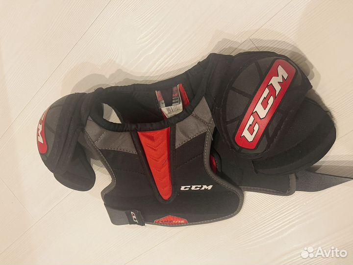 Нагрудник хоккейный ccm детский