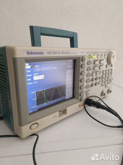 Генератор сигналов tektronix AFG3011C