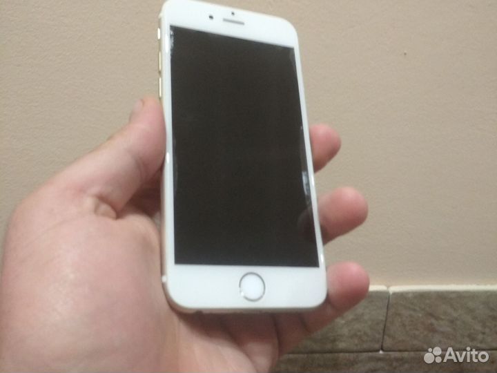 iPhone 6, 16 ГБ